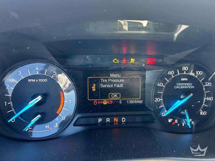 2017-ford-explorer-image-13