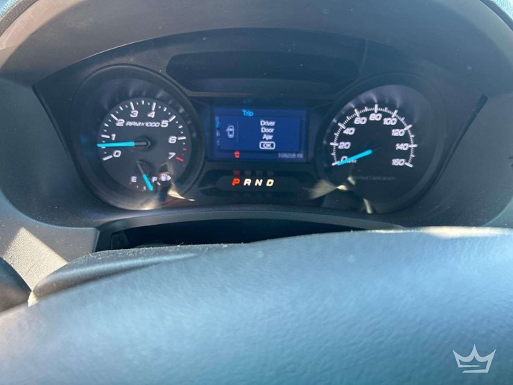 2015-ford-explorer-image-14