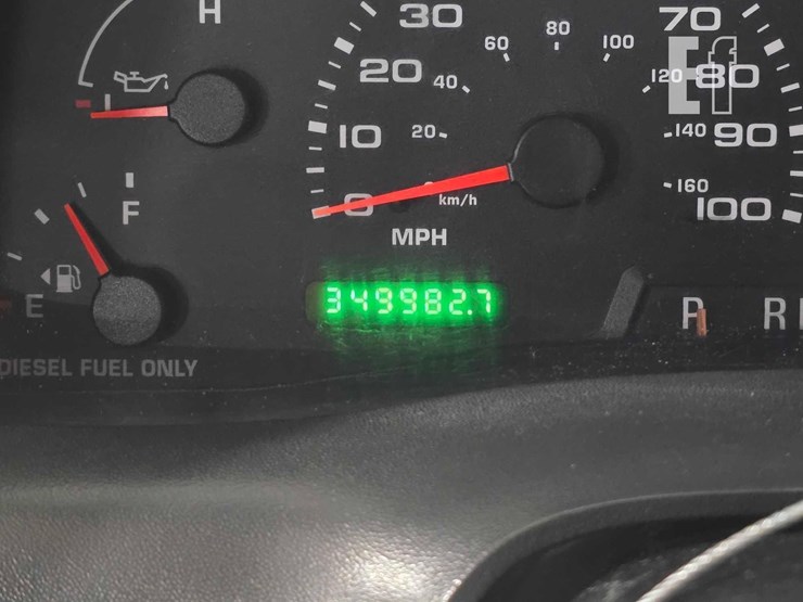 2004-ford-f350-image-12