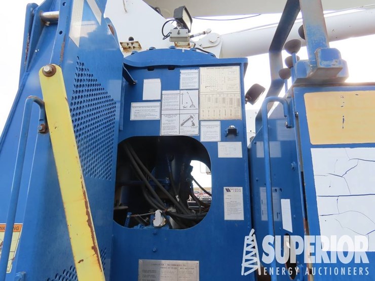 2008-peterbilt-365-image-7