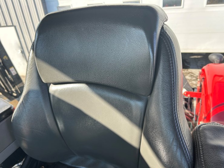 2014-versatile-400-image-32