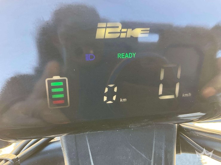 2025-spirit-electric-scooter-image-5