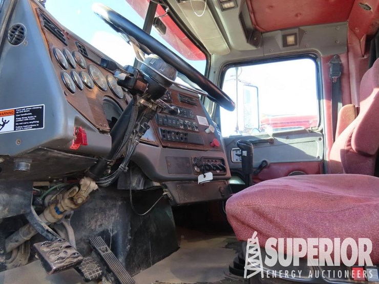 2012-western-star-4900-image-7