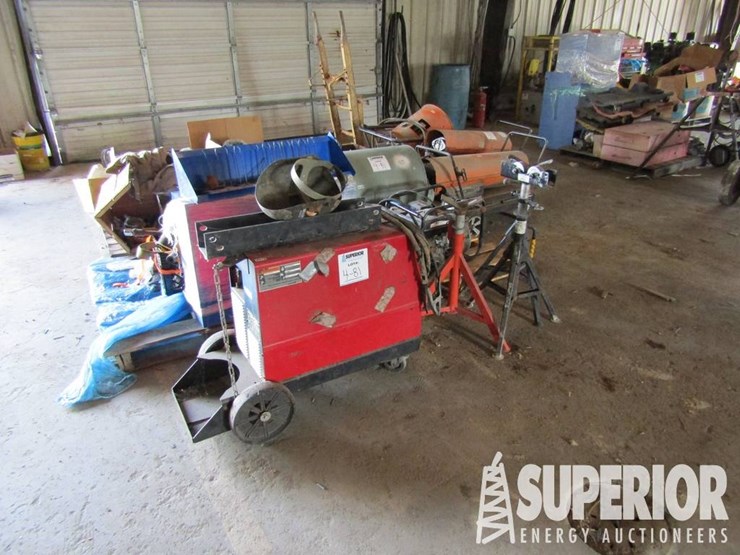 (4-81)-lincoln-idealarc-sp-225-welder-w/leads,-v...-image-1