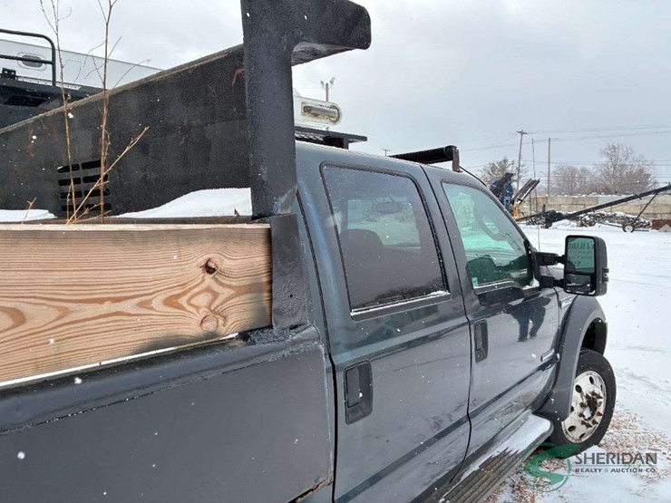 2005-ford-f450-image-24