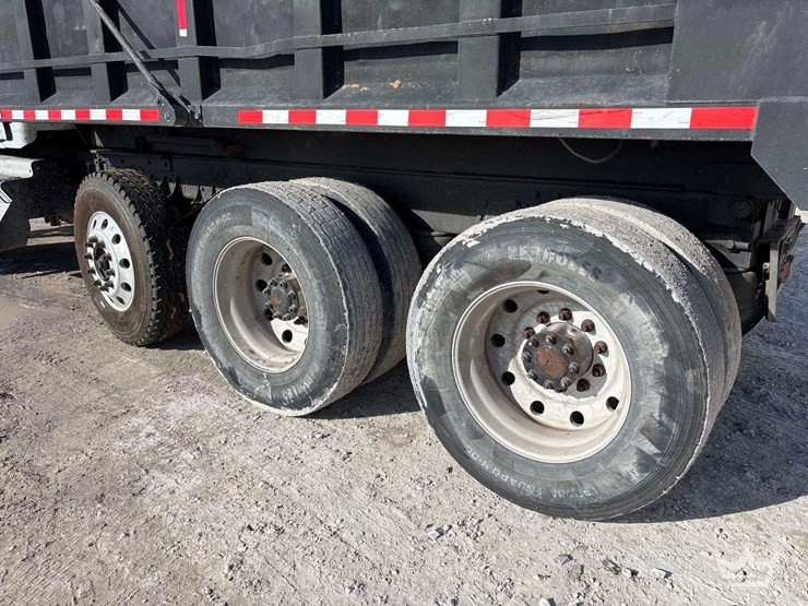 2000-kenworth-tri-axle-dump-truck-image-46