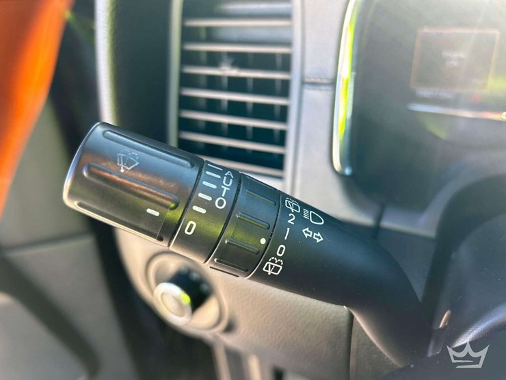 2016-lincoln-navigator-image-14