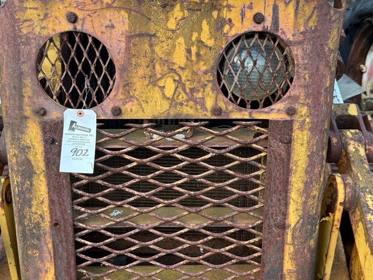 minneapolis-moline-diesel-crawler-image-13