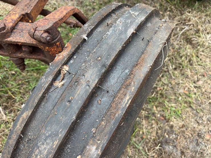 minneapolis-moline-445-image-23