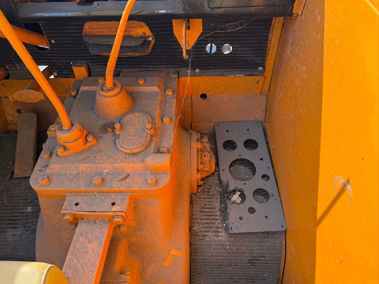 minneapolis-moline-udlx-image-10