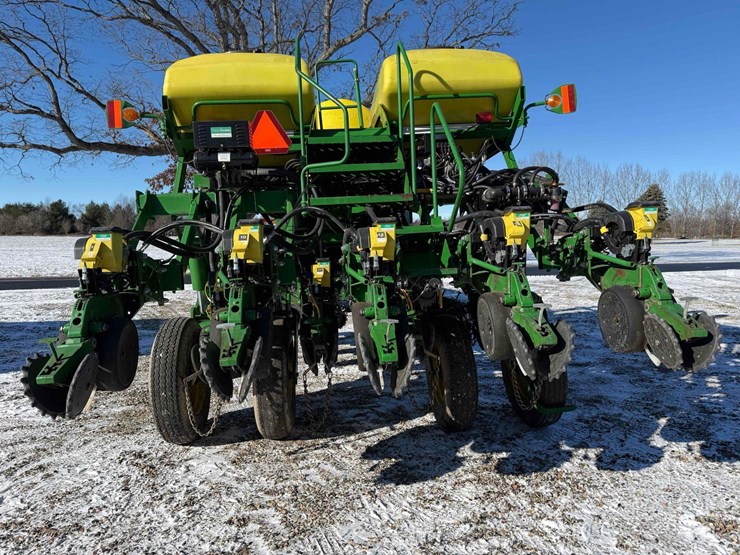 john-deere-1790-ccs-image-3