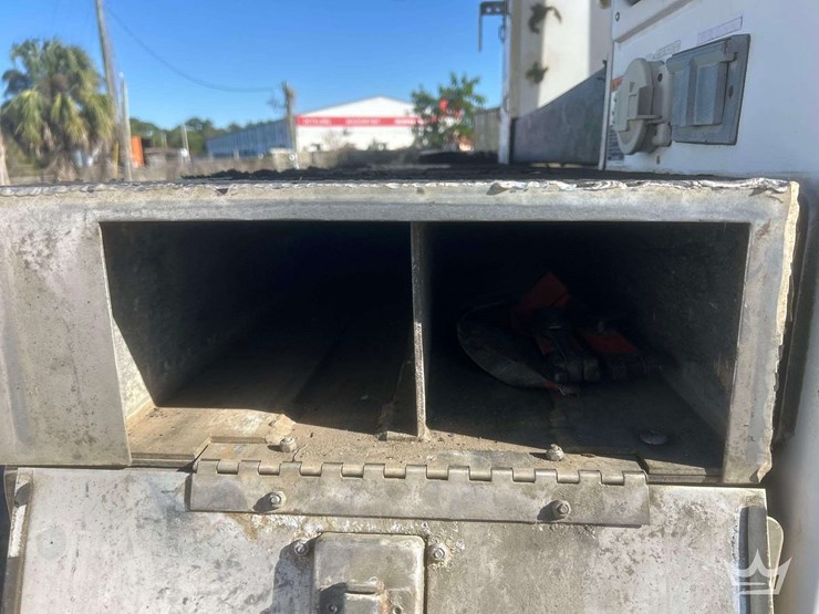 2008-altec-at200a-image-22