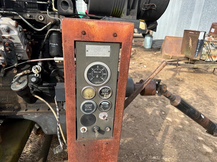 #38433-•-case-4391-4-cyl-power-unit-image-23