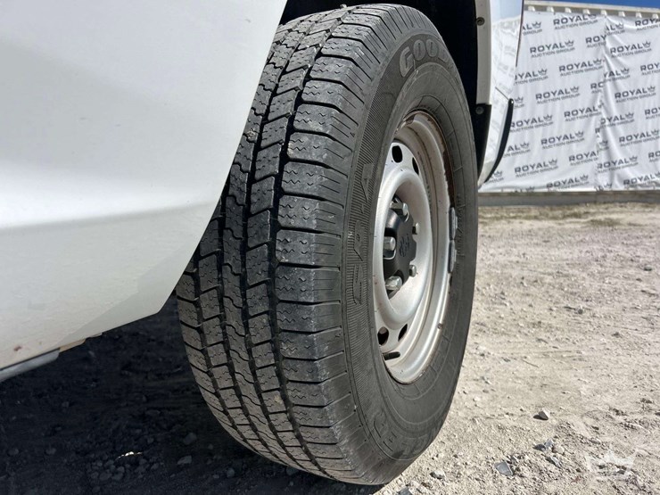 2012-dodge-1500-image-22