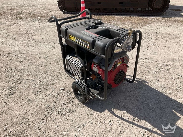 generac-guardian-ultra-source-15,000w-portable-gasoline-generator-image-3