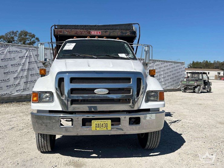 2006-ford-f650-image-31