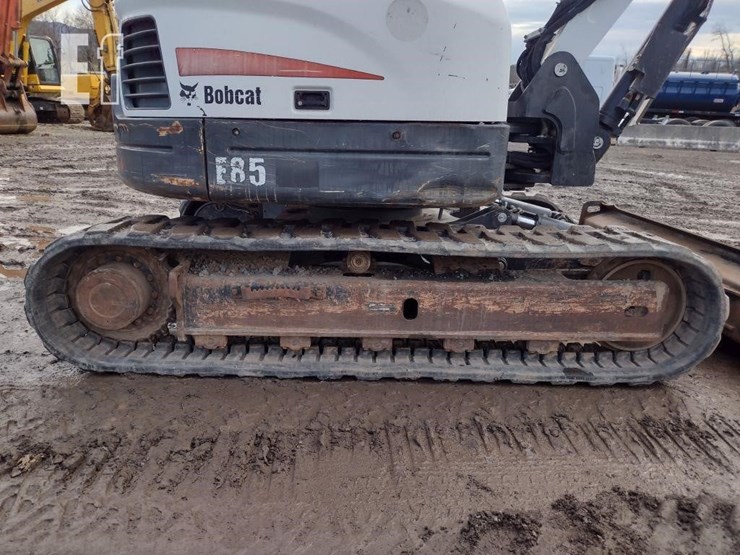 2014-bobcat-e85-image-37