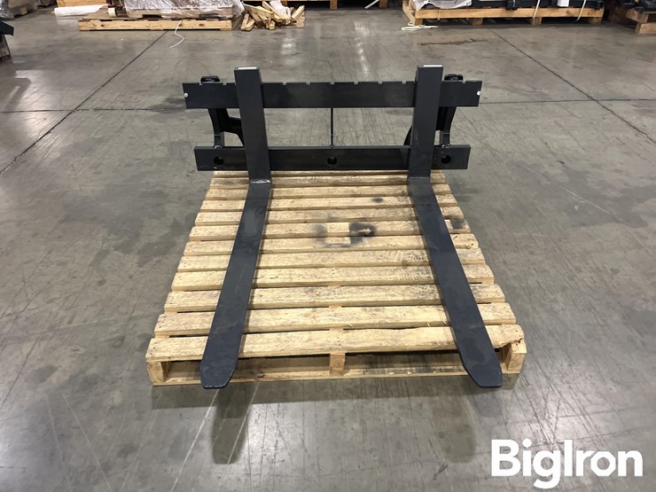 stoll-euro-style-pallet-forks-image-2