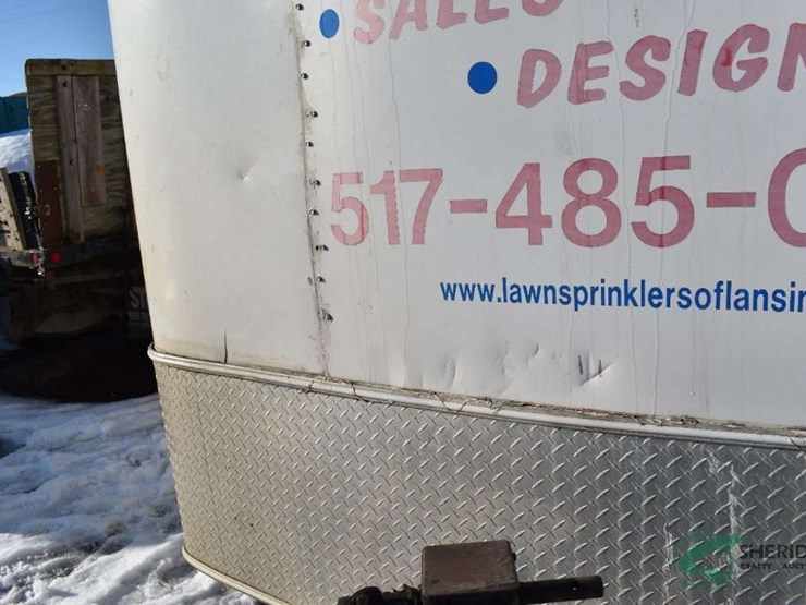 2004-united-enclosed-trailer-with-built-in-shelving-22ft-image-22