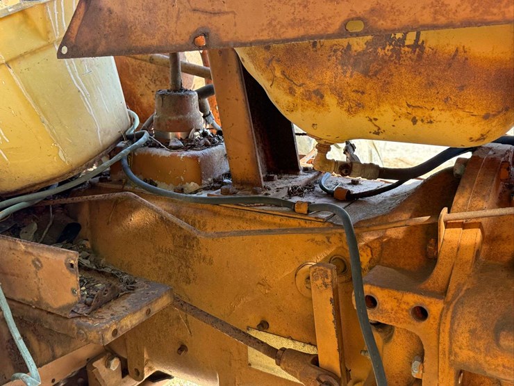 minneapolis-moline-jet-star-3-image-26