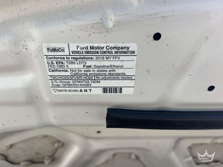 2016-ford-explorer-image-10