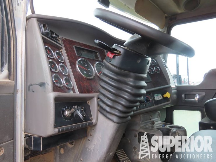 2015-kenworth-t270-image-9