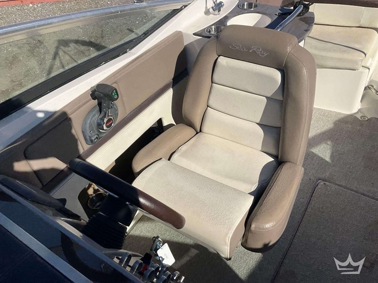 2014-sea-ray-250slx-bowrider-boat-with-t/a-boat-trailer-image-18