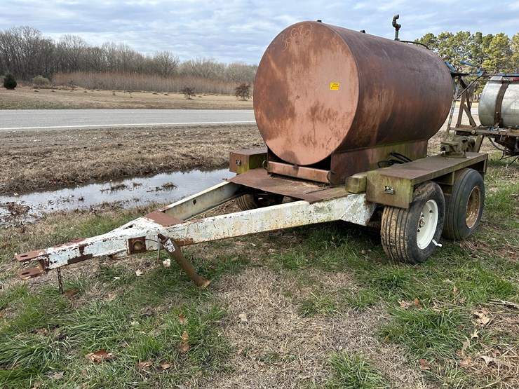 #38424-•-~500gal-t/a-fuel-trailer-image-1
