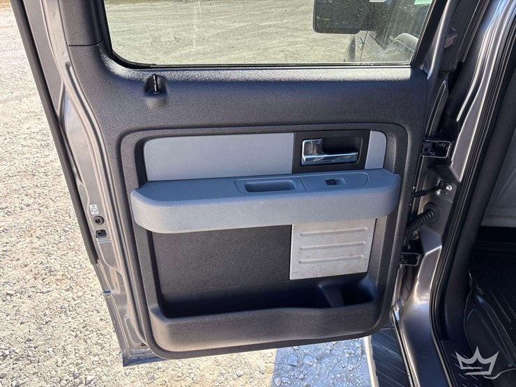 2012-ford-f150-image-25