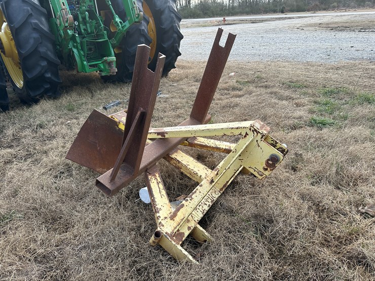 #38447-•-allen-v-plow-image-2