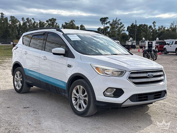 2018-ford-escape-image-2