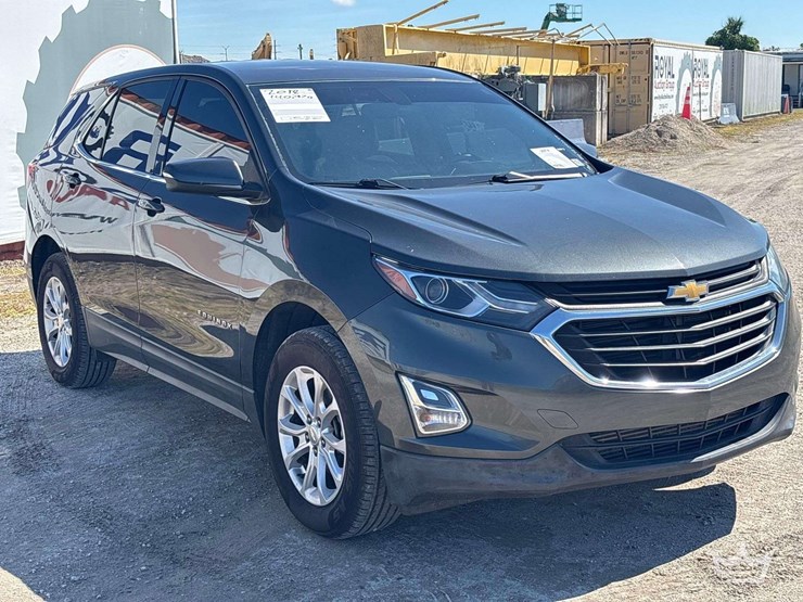 2018-chevrolet-equinox-image-2