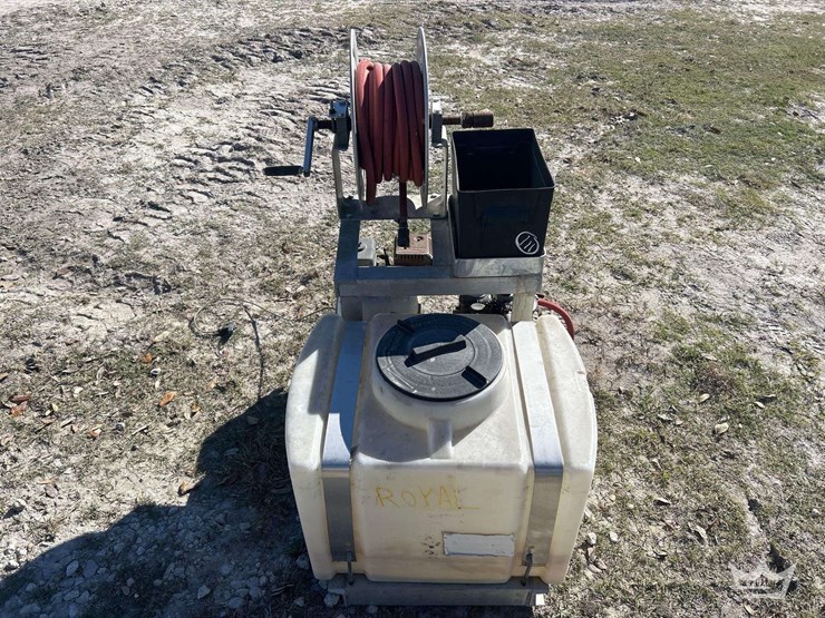 portable-pressure-washing-system-image-8