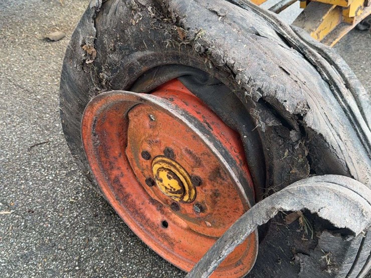 minneapolis-moline-jet-star-3-image-40