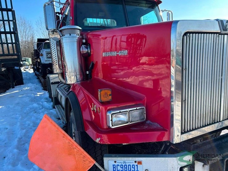 2001-western-star-4900-image-4