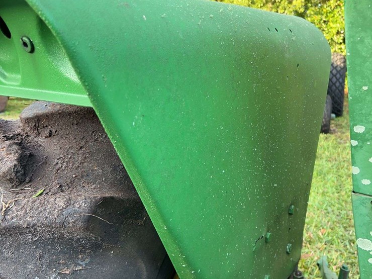 john-deere-3020-image-38