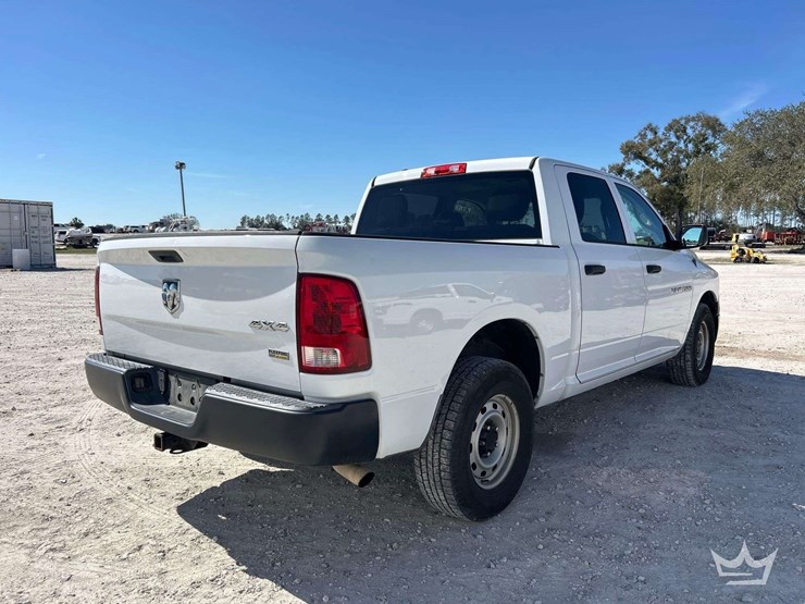 2012-dodge-1500-image-3