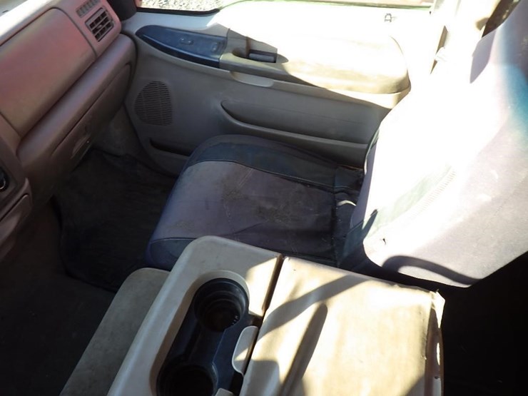 2001-ford-f450-image-31