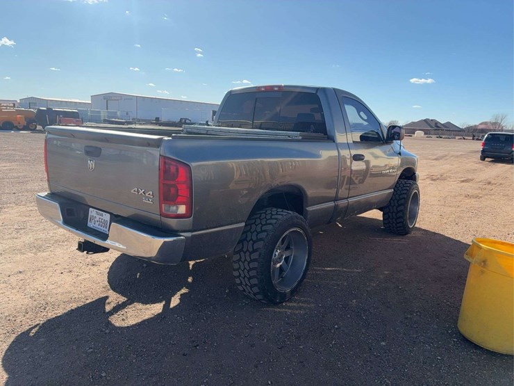 2006-dodge-ram-1500-image-3