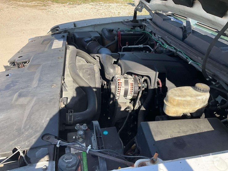 2009-chevrolet-silverado-2500-image-9