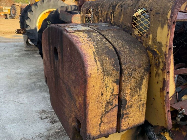 minneapolis-moline-diesel-crawler-image-5