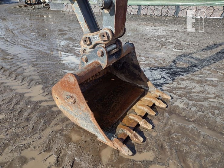 2016-volvo-ecr58d-image-16