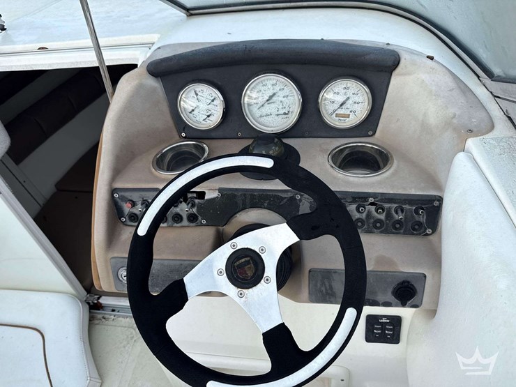 2009-mariah-sc23-23ft.-cabin-cruiser-with-t/a-boat-trailer-image-11