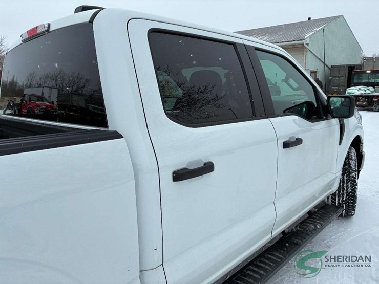 2023-ford-f150-image-18