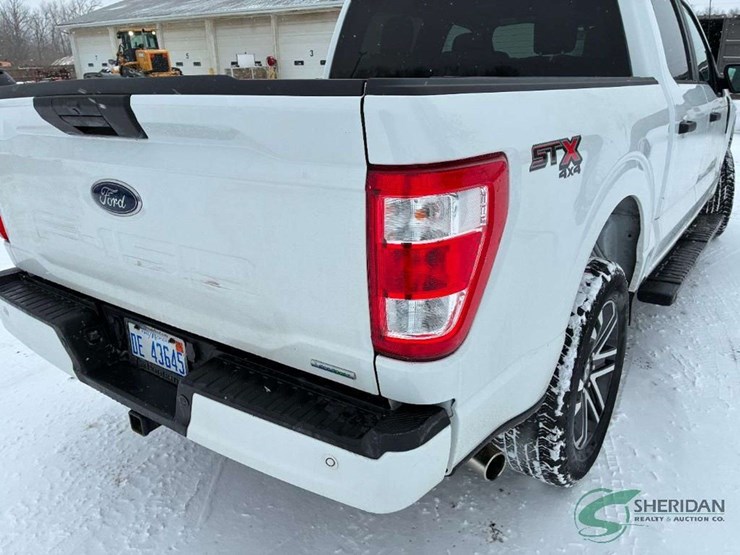 2023-ford-f150-image-14