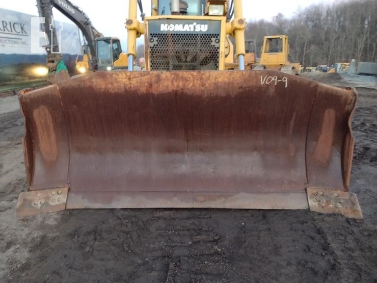 2004-komatsu-d65ex-15-image-16