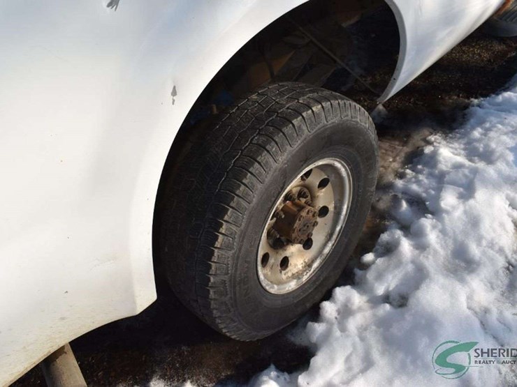 2000-ford-f350-image-36