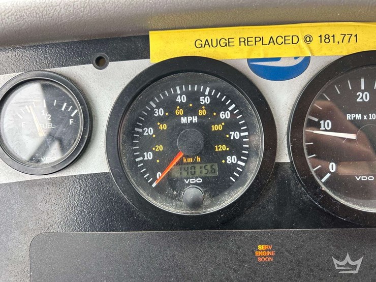 2002-blue-bird-f131612-bus-image-8