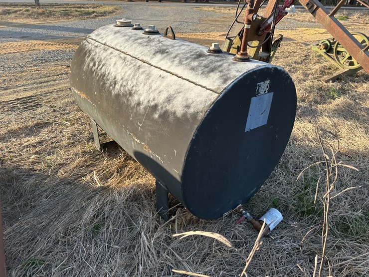 #38458-•-~300gal-fueltank-image-4