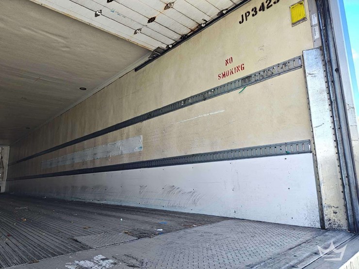 2012-great-dane-53ft-image-11